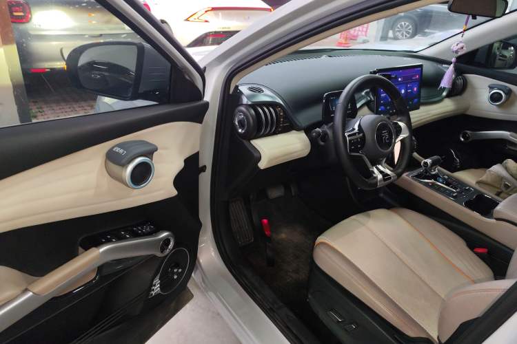 Used BYD Yuan PLUS 2024 Honor Edition 430KM Leading Model
