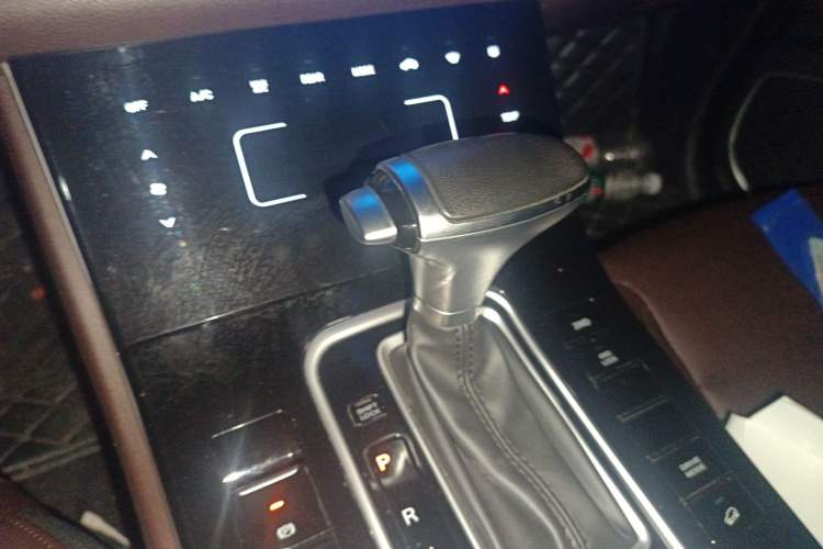 Used Dongfeng Fengon ix7 2020 2.0 TGDI Automatic All-Wheel-Drive Pioneer Edition