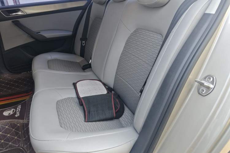 Used Skoda Rapid 2016 1.6L Automatic Chuanxing Edition