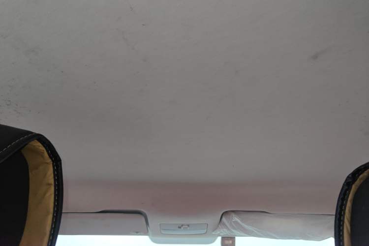 Used Volkswagen Santana 2016 1.6L Manual Fashion Edition Headliner