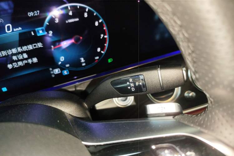 Used Mercedes-Benz E-Class 2021 Restyled E 300 L Sporty and Stylish Edition Gear Lever