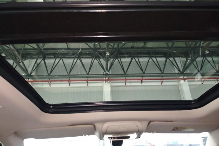 Used Cadillac XT5 2018 25T Luxury Model
