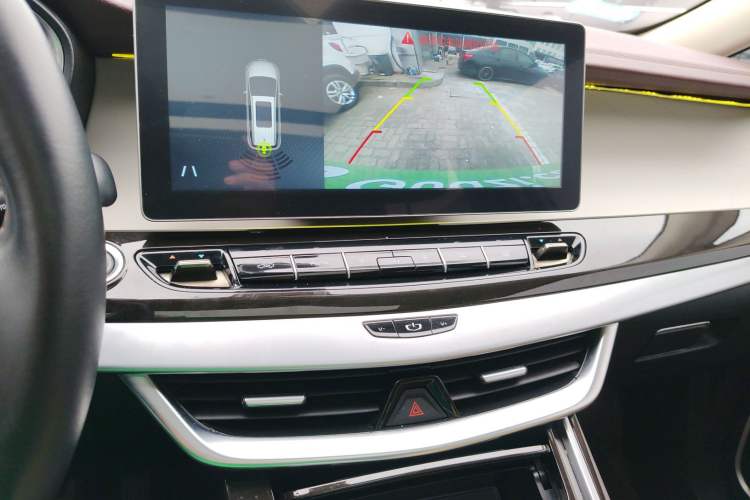 Used Geely Auto Jiajie 2022 1.8TD DCT Platinum Luxury Edition Audio And AC Panel