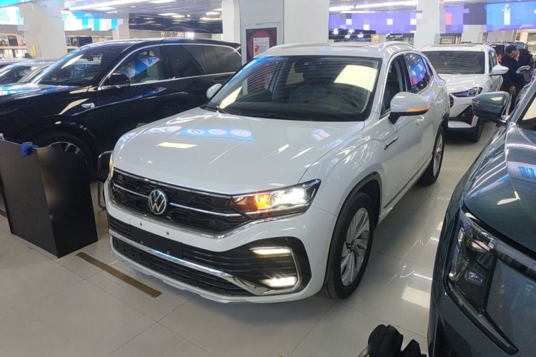 Used Volkswagen Tayron X 2020 330TSI Two-Wheel Drive Luxury Smart Connectivity Version
