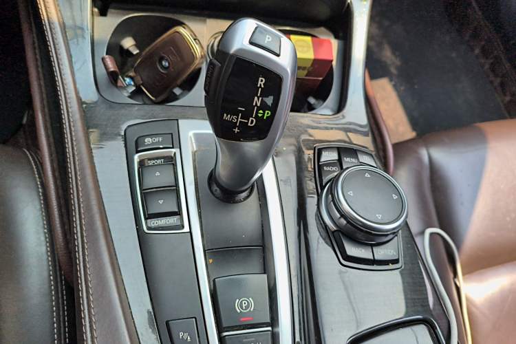 Used BMW 5 Series 2017 525Li Luxury Design Package