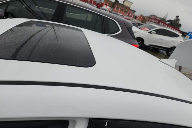 Used Hyundai Elantra (6th Generation / Lingdong) 2018 1.4T Dual-Clutch Xuan Dong · Dynamic Edition Roof