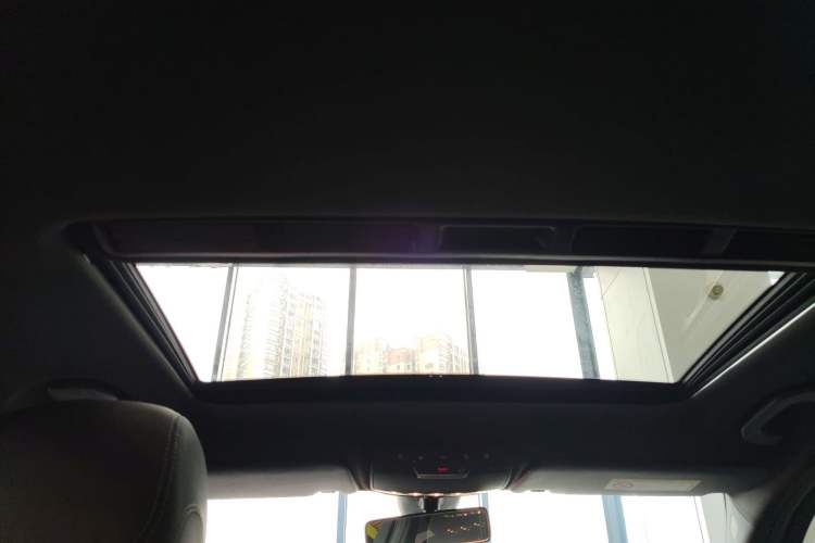 Used Mercedes-Benz C-Class 2020 C 260 Sport Edition Headliner