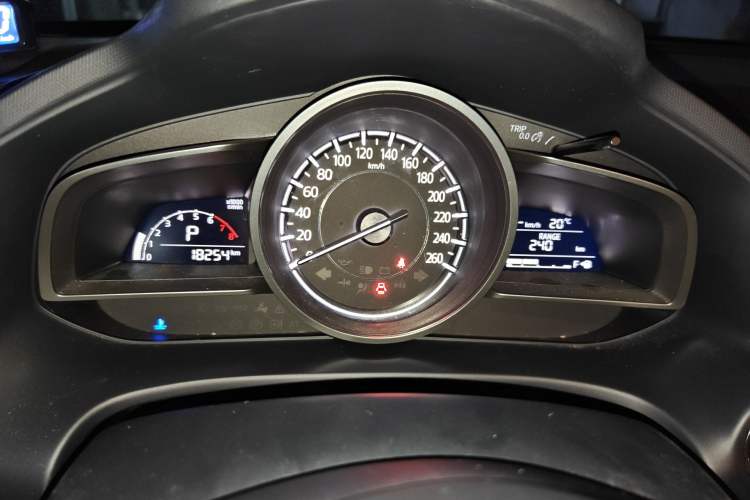 Used Mazda CX-4 2016 2.5L Automatic 4x4 Sky Blue Passion Edition