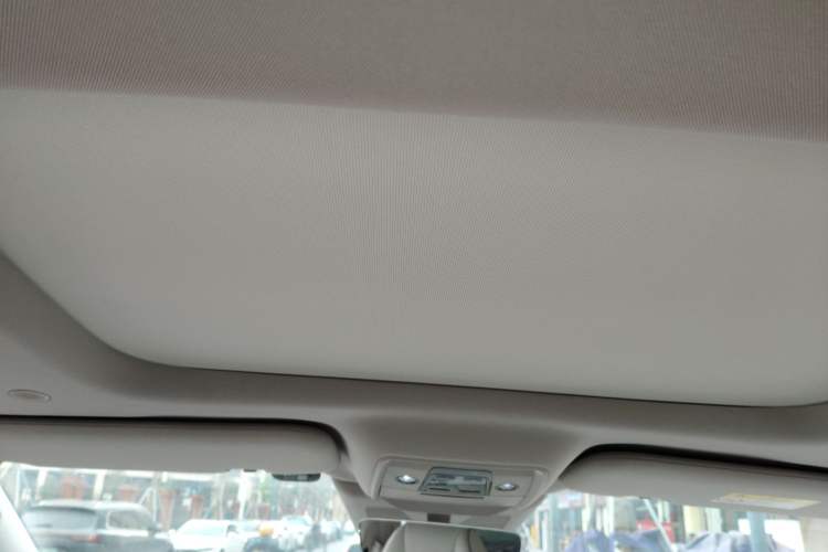 Used Denza D9 2022 DM-i 945 Luxury Model
