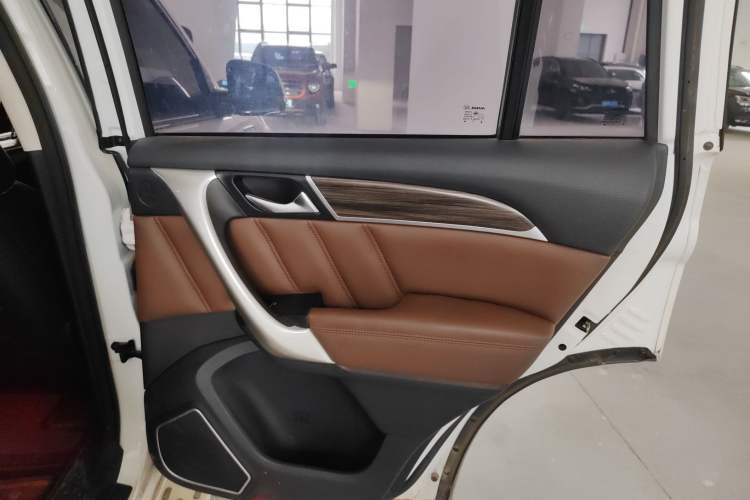 Used Haval H9 2017 2.0T Diesel 4x4 Comfort Edition 5 Seats