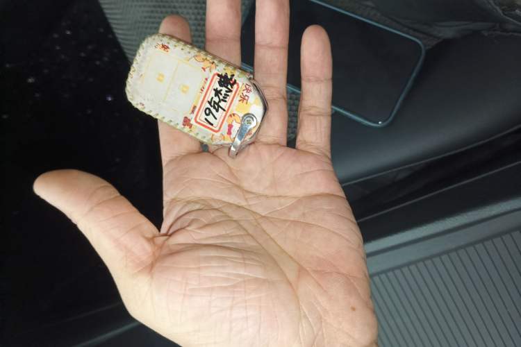 Used Honda Jade 2017 1.8L automatic Comfort version 5 seats
