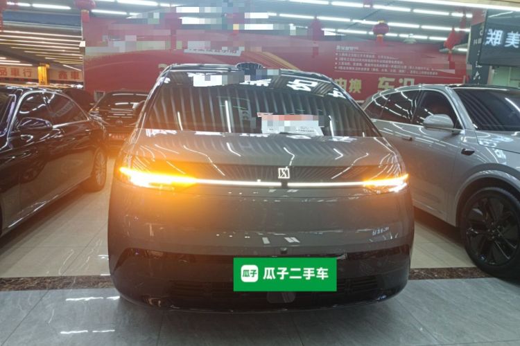 Used Zeekr MIX 2025 Intelligent Driving Version
