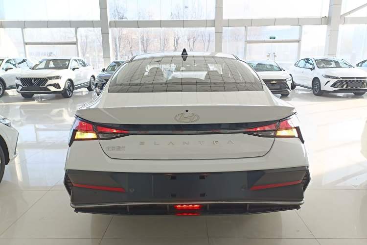 Used Hyundai Elantra 2023 1.5L CVT GLX Elite Edition