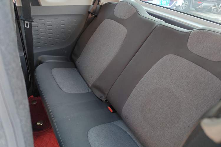 Used Wuling Hongguang MINIEV 2021 Macaron Premium Model – Lithium-NMC
