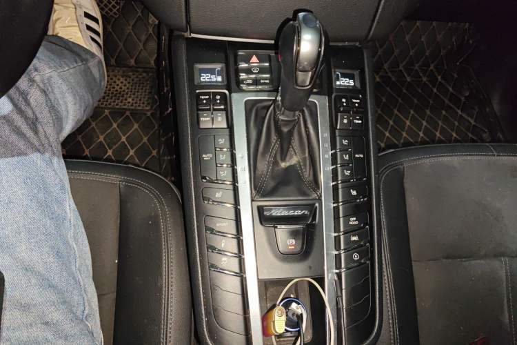 Used Porsche Macan 2017 Macan 2.0T
