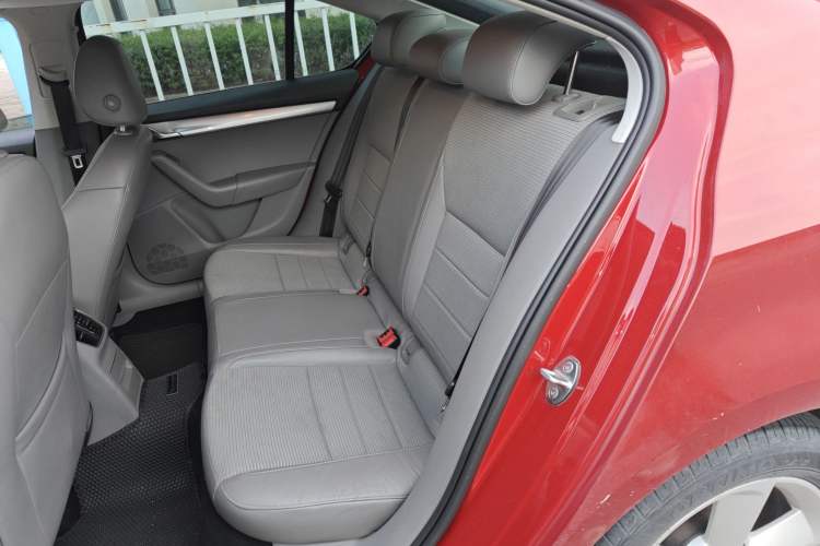 Used Skoda Octavia 2015 1.6L Automatic Yijie Edition