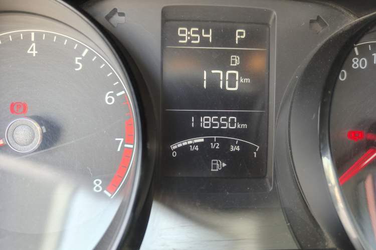 Used Volkswagen Lavida 2015 1.6L Automatic Fashion Edition