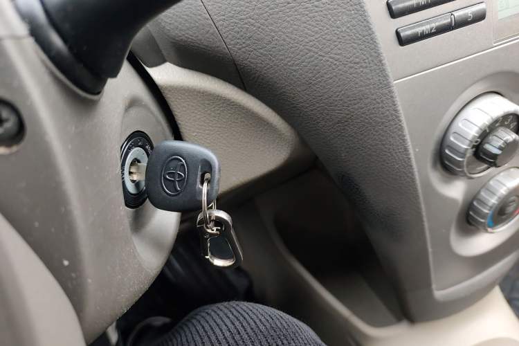 Used Toyota Vios 2010 1.6L GL-i MT Vehicle Key