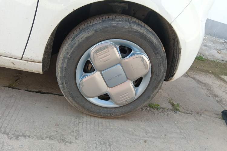 Used Geely Galaxy Panda 2023 Panda Mini 200km Endurance Bear
