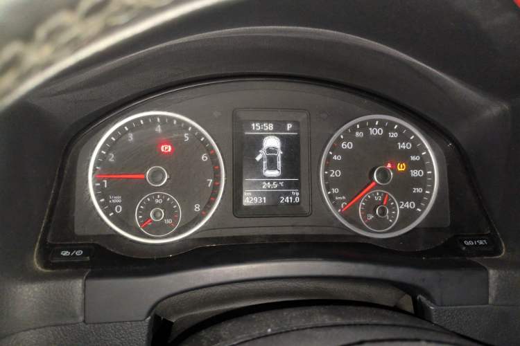 Used Volkswagen Tiguan 2016 280TSI Automatic Two-Wheel Drive Silk Road Comfort Edition