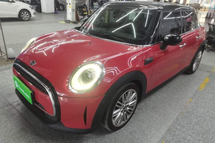 Used MINI 2022 Updated 1.5T COOPER Classic Edition Five-Door Version