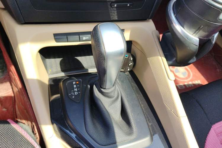 Used BMW X1 2010 sDrive18i Luxury Model