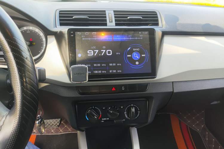 Used Skoda Fabia 2017 1.4L Automatic Car Enjoy Edition
