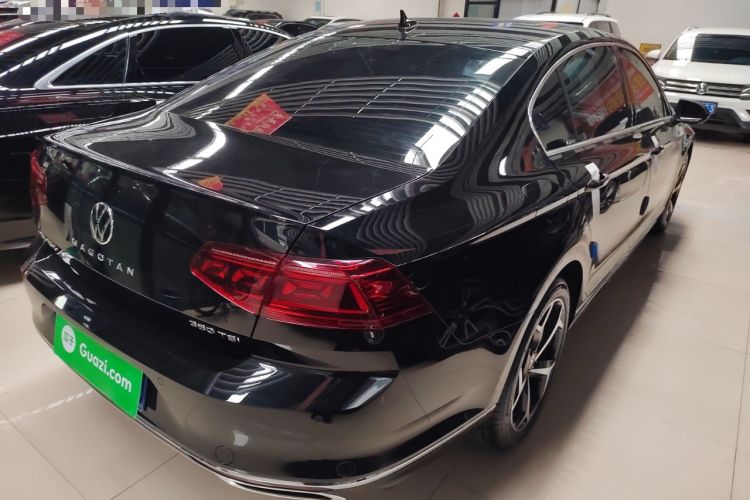 Used Volkswagen Magotan 2026 30 Million Vehicles Selected Model 380TSI DSG Luxury Edition Rear Right 45 Deg