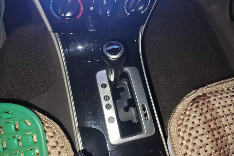 Used Mazda 6 2012 2.0L Automatic Fashion Edition Gear Lever