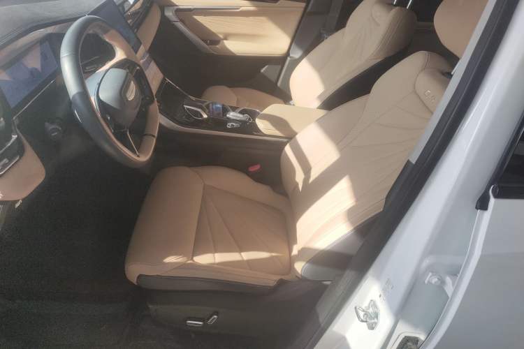 Used Geely Auto FX11 2023 1.5TD DCT Prestige Edition