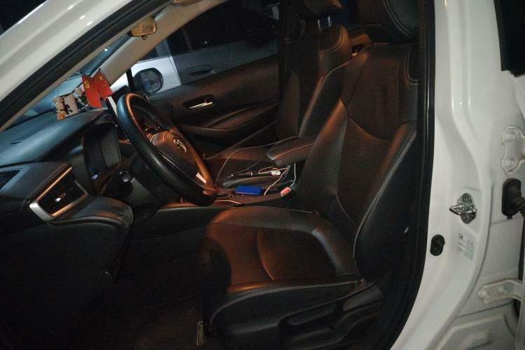 Used Toyota Corolla 2021 1.2T S-CVT Luxury Edition Left Front Seat