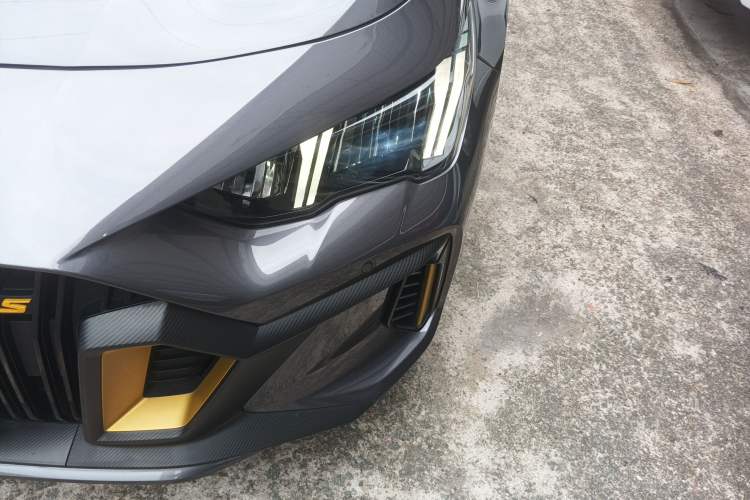 Used GAC Trumpchi EMPOW 2021 270T DCT J15 Version Left Front Headlight