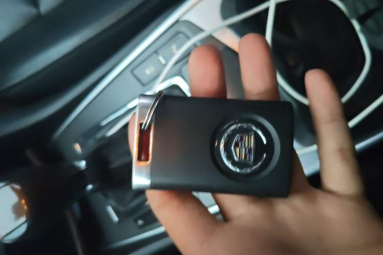 Used Cadillac SRX 2011 3.0L Flagship Edition
