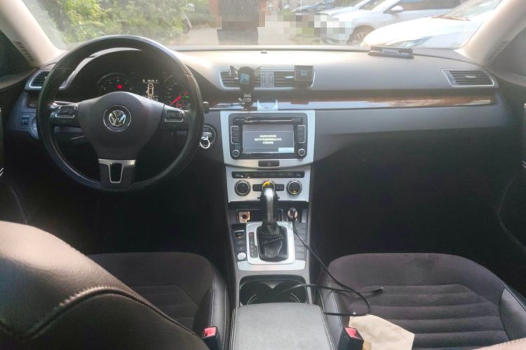 Used Volkswagen Magotan 2012 Travel Edition 2.0 TSI Comfort Version