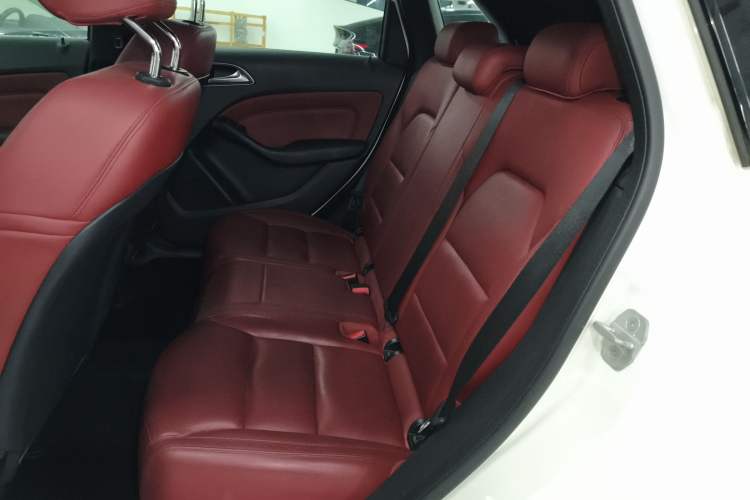 Used Mercedes-Benz B-Class 2016 B 200 Exclusive Edition
