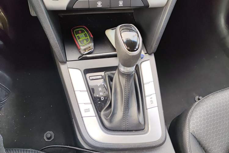 Used Hyundai Elantra (6th Generation / Lingdong) 2018 1.6L Automatic 15th Anniversary Special Edition