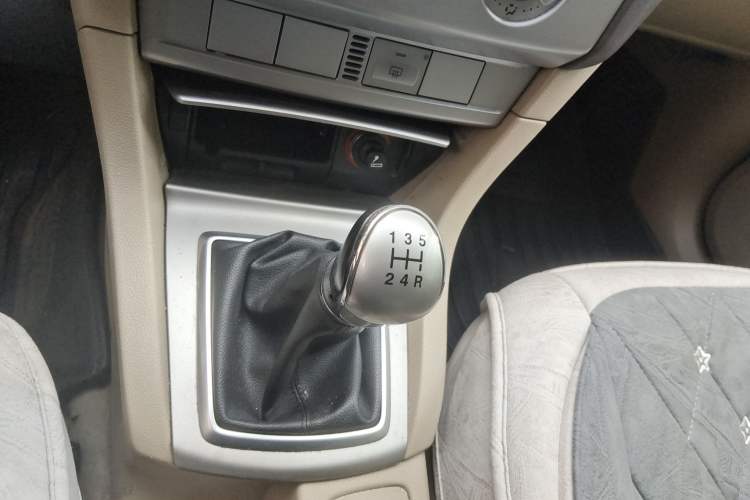 Used Ford Focus 2013 Sedan Classic 1.8L Manual Base Model