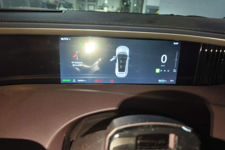 Used Avatr 11 2022 Long-Range Dual-Motor Luxury Edition 5 Seats