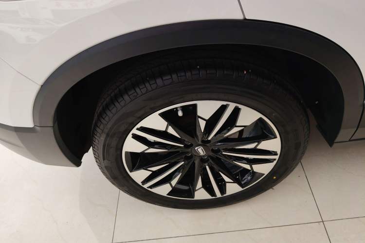 Used Bestune T77 2019 Facelift 230 TID Automatic Luxury Version China V Emission Standard
