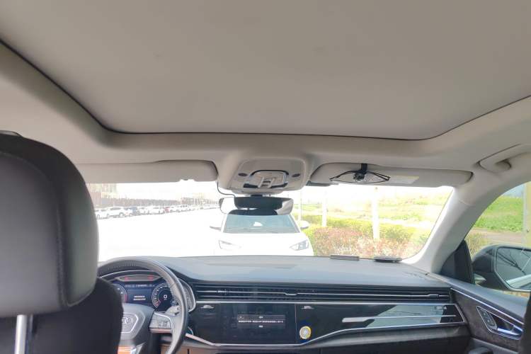 Used Audi Q8 2019 55 TFSI Luxury Dynamic Model
