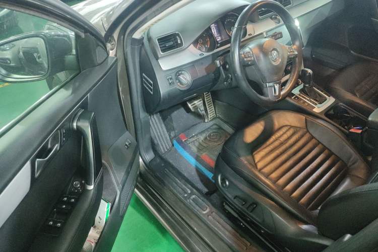 Used Volkswagen Magotan 2016 1.8TSI Smart Comfort Model