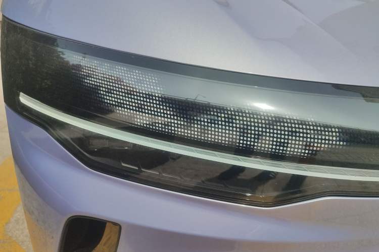 Used Zeekr 007GT 2025 Four-Wheel Drive Intelligent Driving Version 75 kWh Right Front Headlight