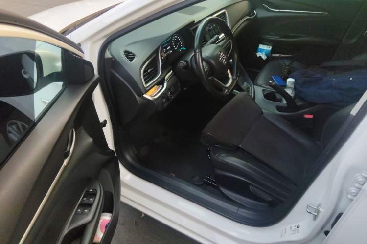 Used Buick GT 2019 18T Automatic Connected Elite Model China V Standard
