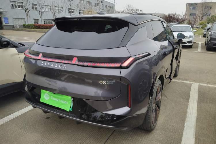 Used Lynk & Co 08 EM-P 2023 220 km Limited-Time Edition Rear Right 45 Deg