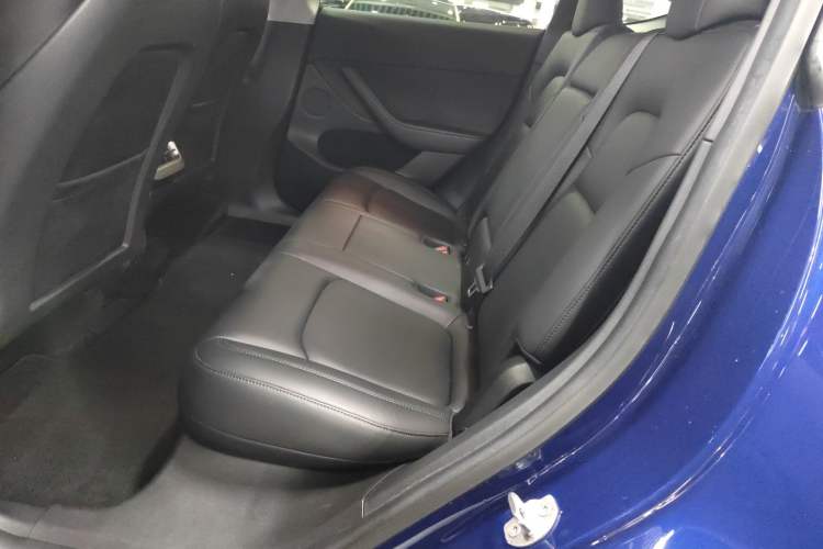 Used Tesla Model Y 2021 Long-Range All-Wheel-Drive Version