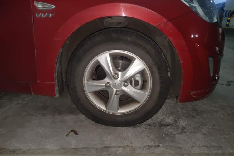 Used Hyundai Verna (older generation) 2011 Hatchback 1.4L Automatic Fashion GT
