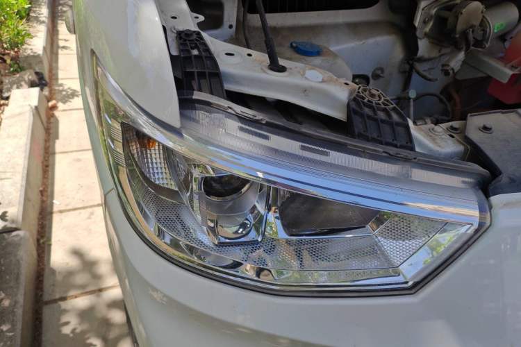 Used Karry Jiangtun E7 2024 Mingchuang 6-Seater Version
