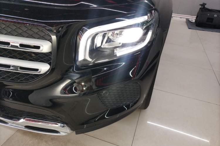 Used Mercedes-Benz GLB 2023 Refreshed GLB 200 Dynamic Edition Left Front Headlight
