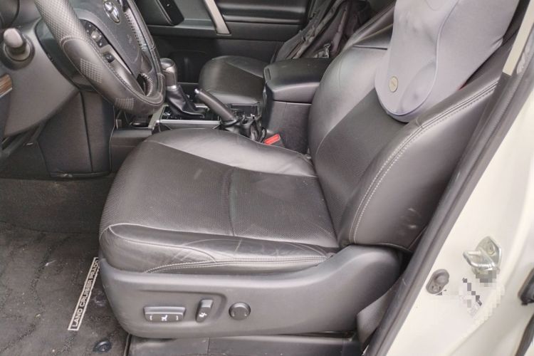 Used Toyota Prado 2018 3.5L Automatic TX-L with Rear-Mounted Spare Tire