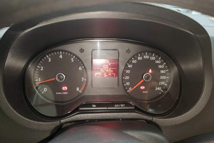 Used Volkswagen Polo 2011 1.4L Manual ZhiLe Edition
